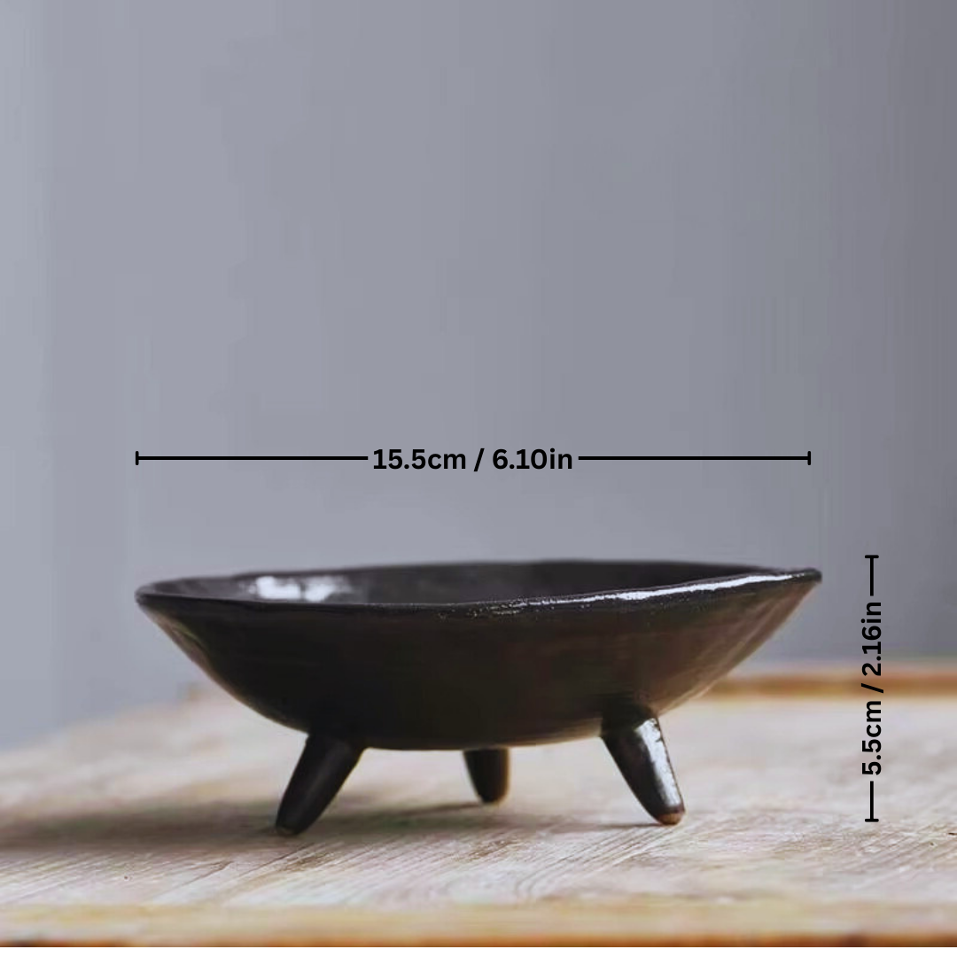Rough Pottery Tripod Tray