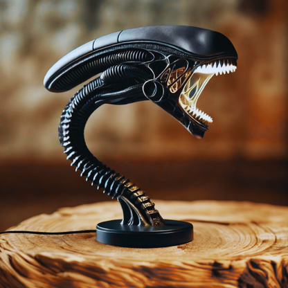 Xenomorph Desk Lamp